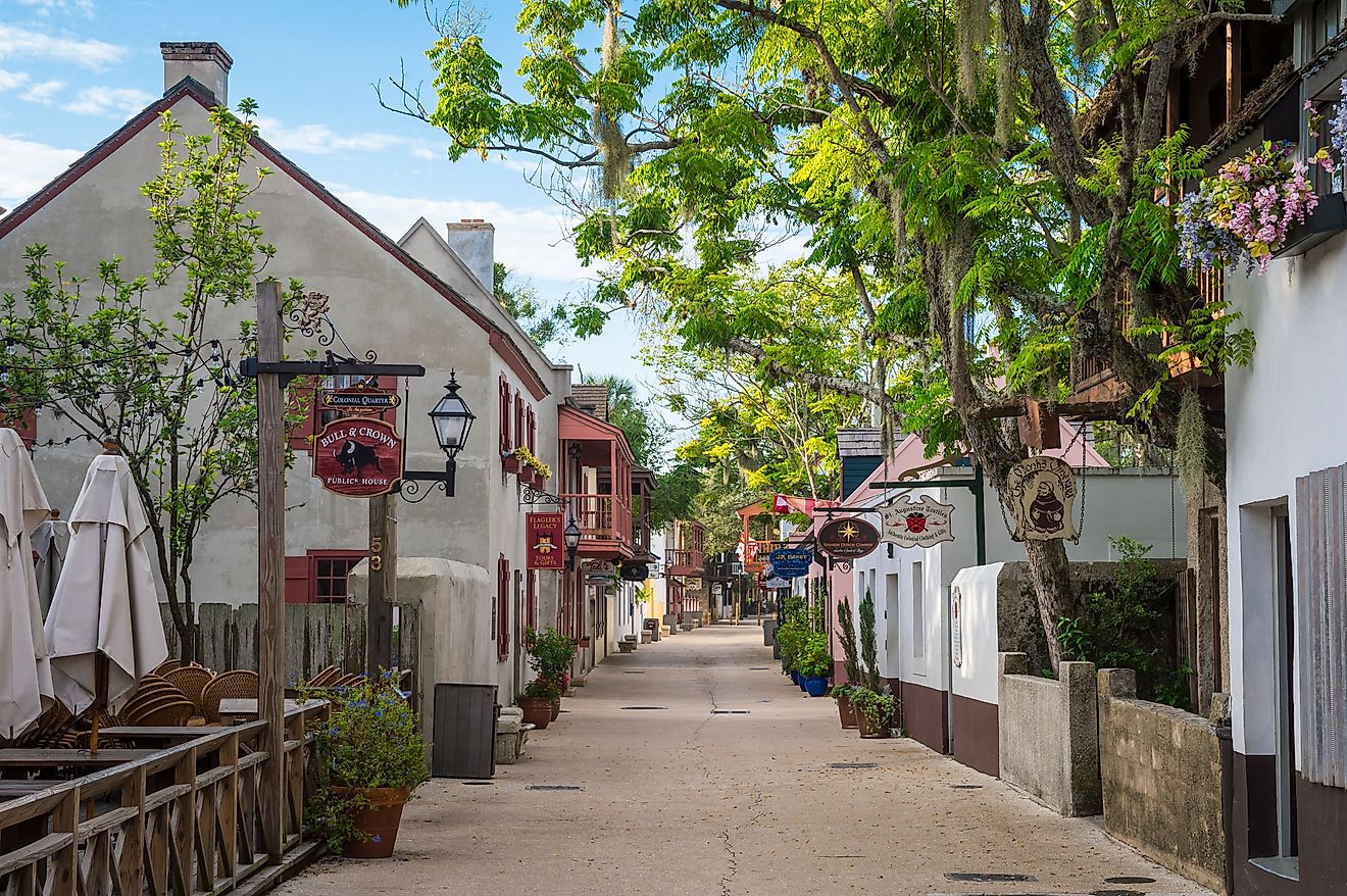 ST AUGUSTINE, FLORIDA. A pedestrianized street lined with shops and attractions in the Historic District. Editorial credit: lazyllama / Shutterstock.com