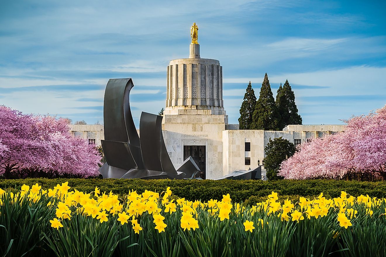 Salem, Oregon. State Capitol building