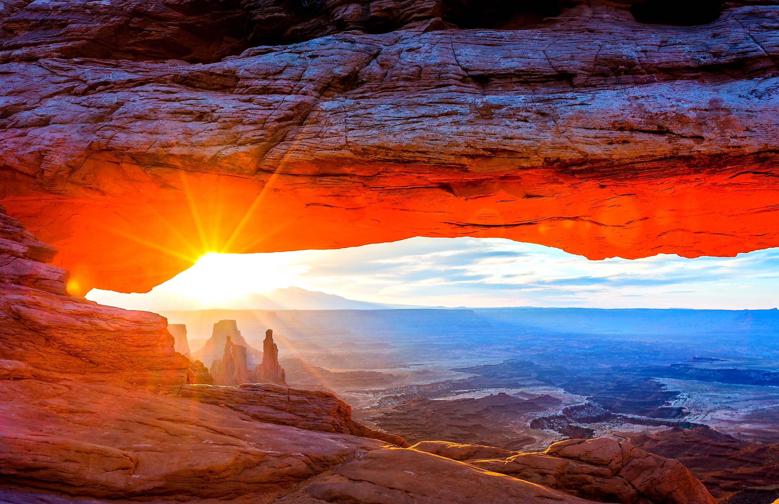 Sunrise at Mesa Arch, Utah-USA