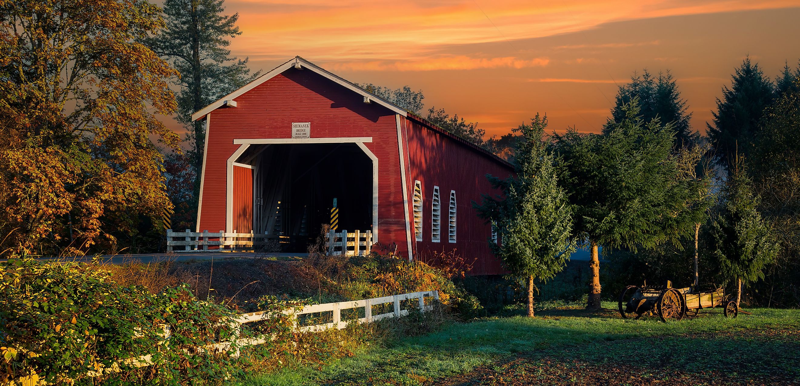 Shimanek covered bridge, with autumn foilage, near Scio, Oregon.